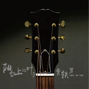 老婆在火车上小张干出尿了
